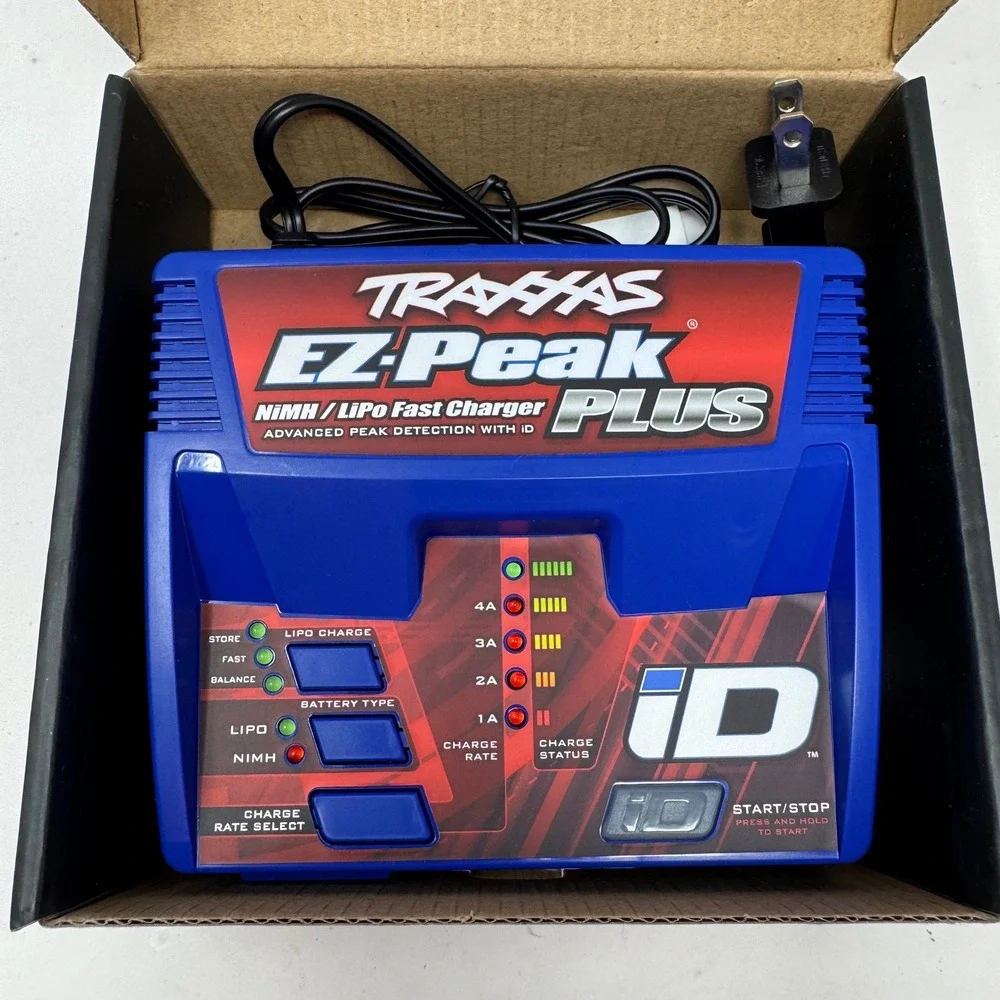 Traxxas EZ-Peak Plus 4 Amp NiMH LiPo Fast Battery Charger with iD 2970 Blue
